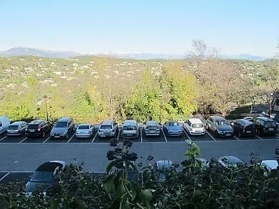 Mougins Village Lets Appartement *